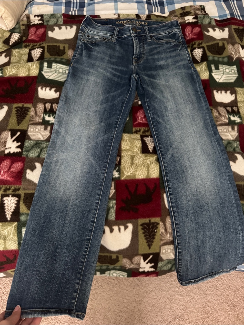 American Eagle Outfitters Men's Medium Wash Straight Leg Boot Jeans